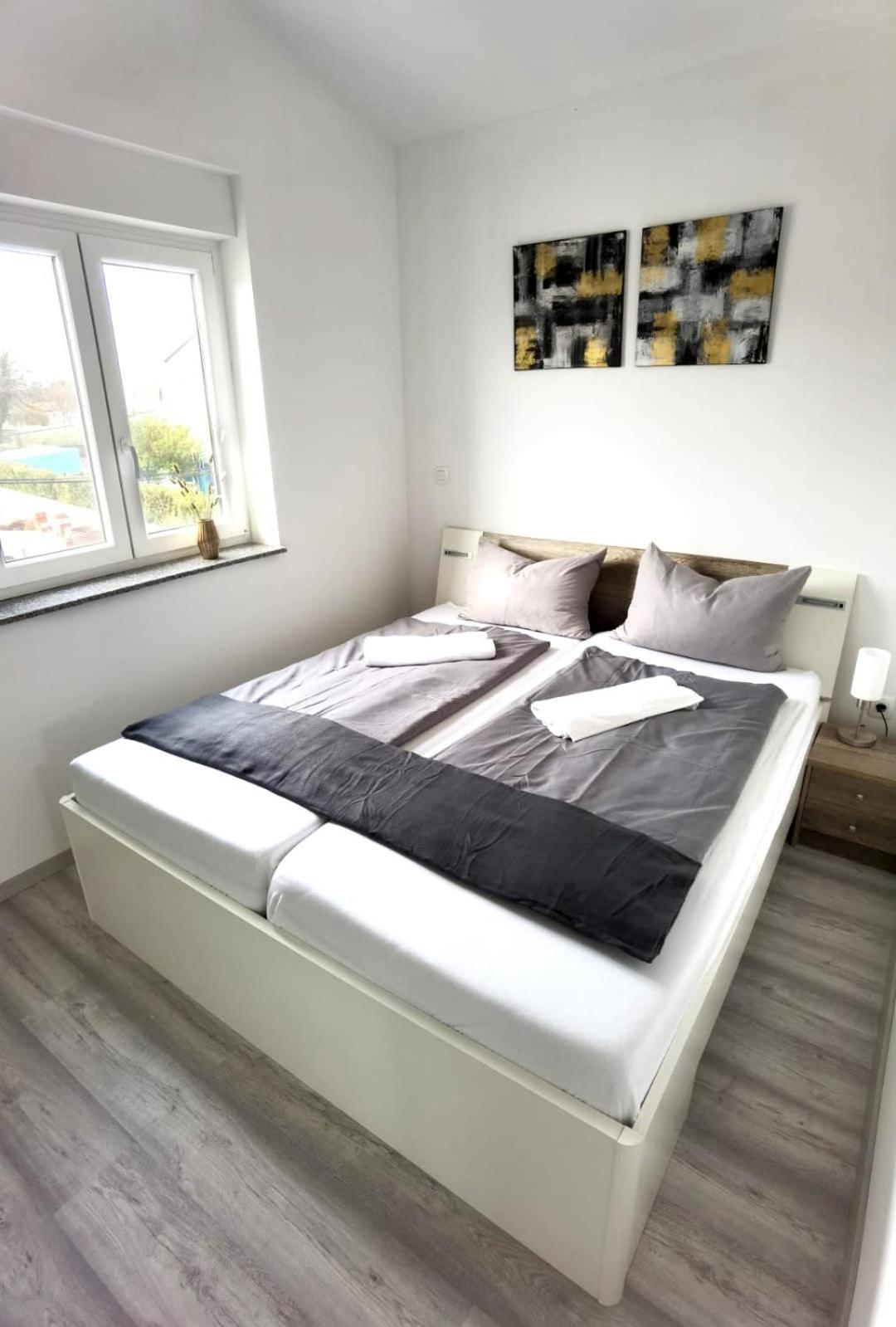 Apartment Bora *