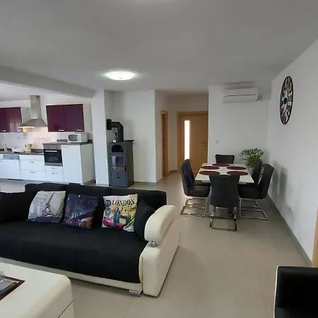 Apartments Bora Ližnjan Esterno foto