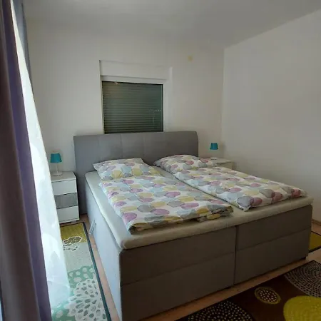 Apartments Bora Ližnjan Esterno foto