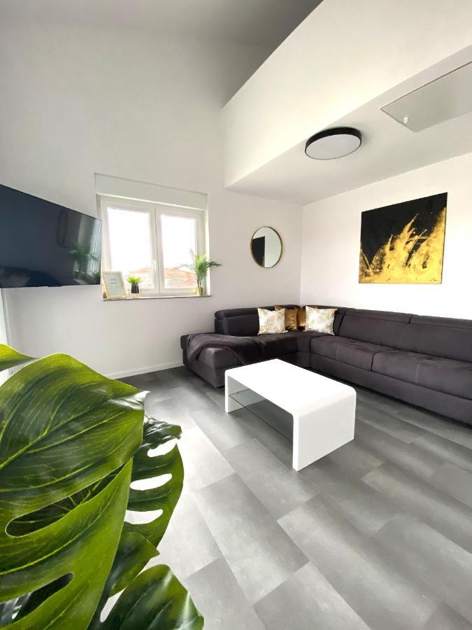Bora Apartment *
