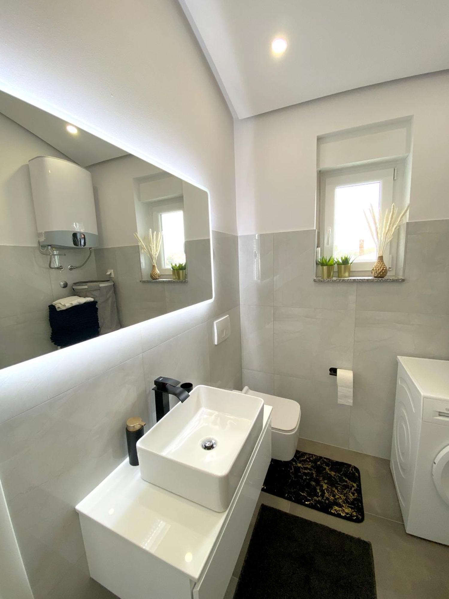 Apartment Bora